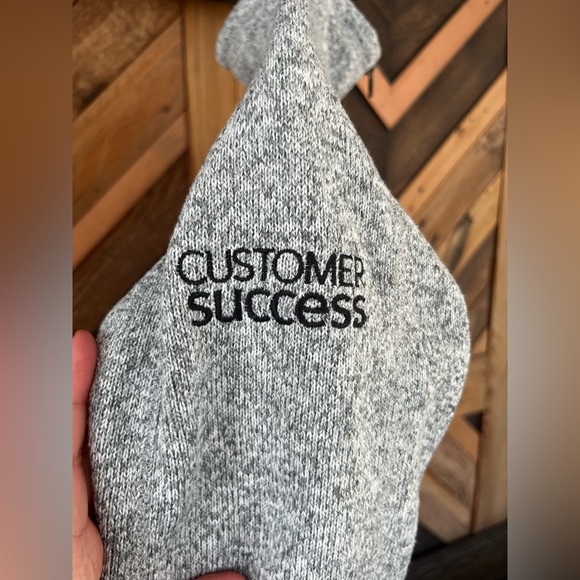 Patagonia Women’s 1/4 Zip Fleece lined Pull Over with company logo - Picture 2 of 7